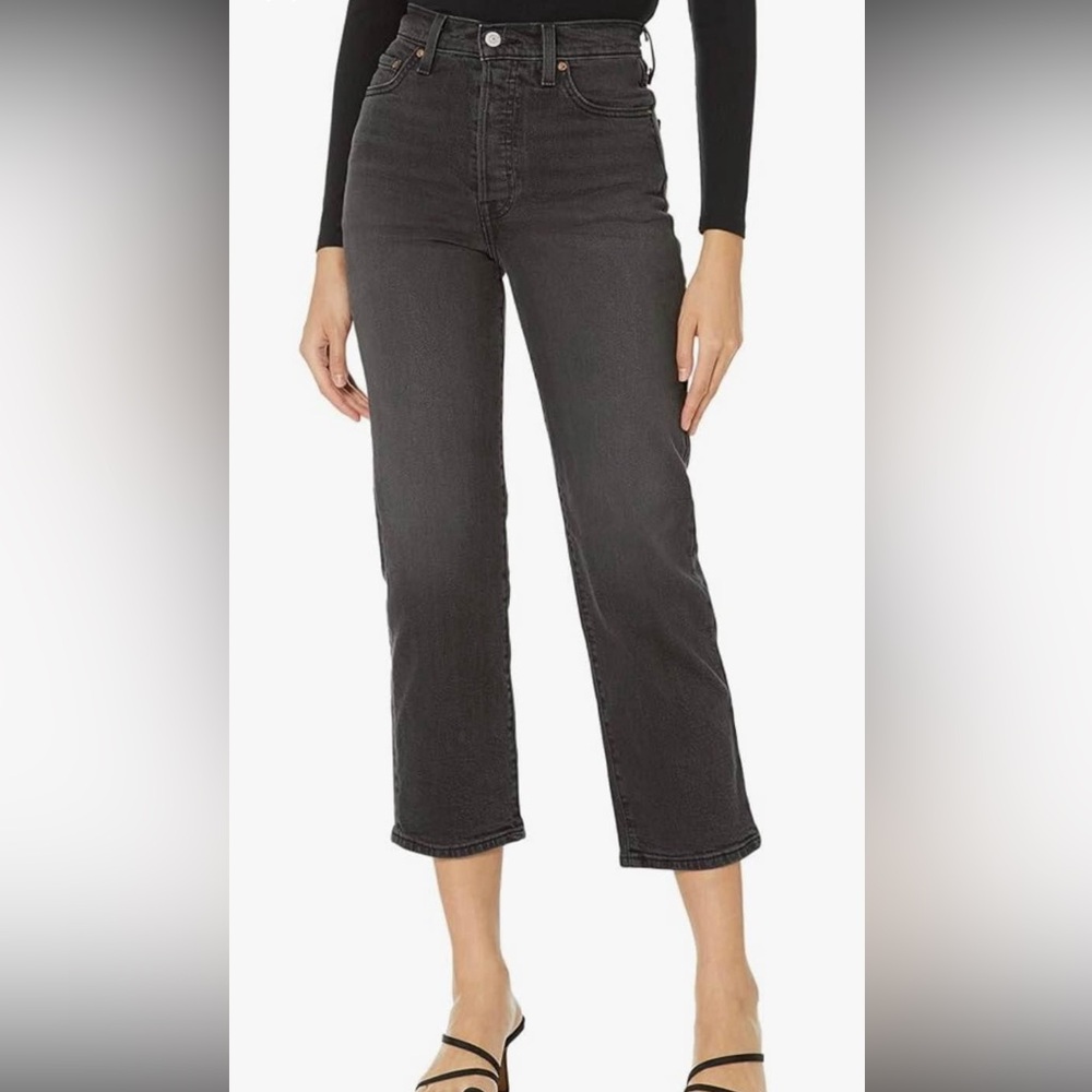 NWT Levi’s Ribcage ankle jeans